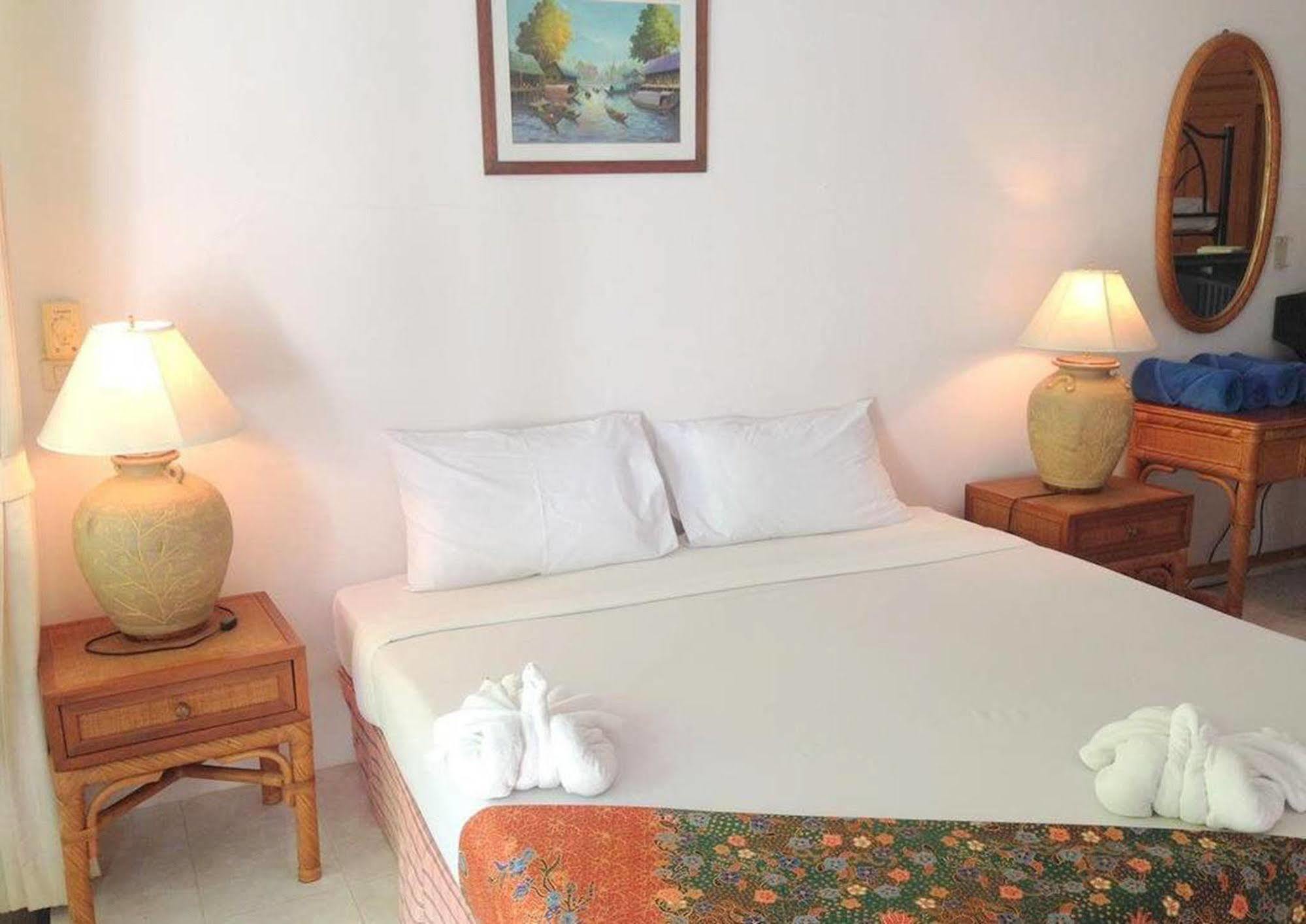 Tradewinds Cottages サムイ島 エクステリア 写真